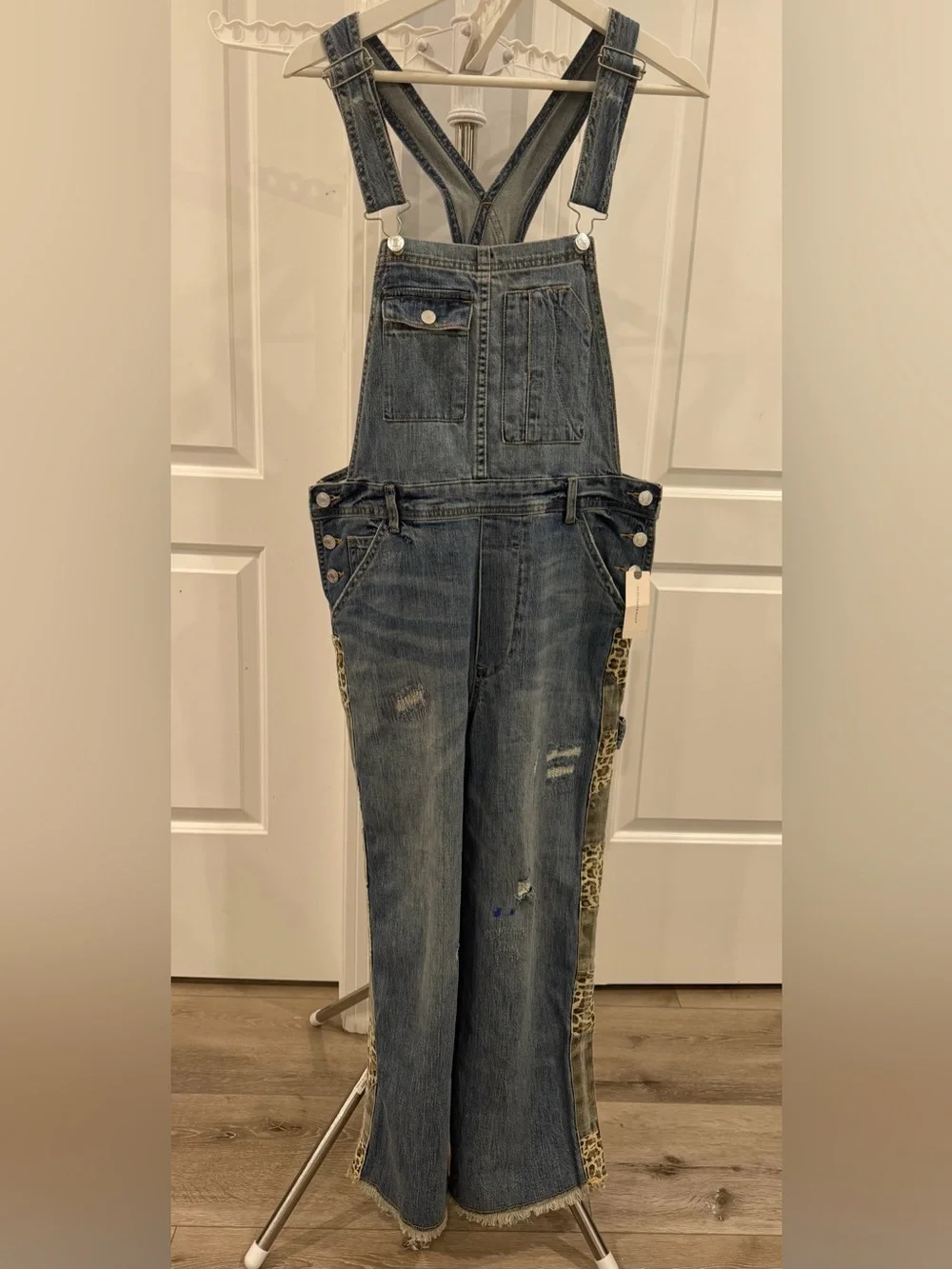 Pilcro The Lex Denim Overalls Relaxed Fit Distressed Medium Wash Size 28 NWT